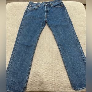 Levi Strauss 501 men’s jean size 33/30